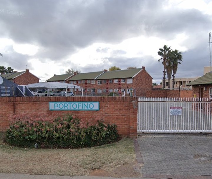 2 Bedroom Property for Sale in Pellissier Free State